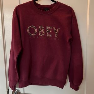 Woman’s obey crew neck hoodie some smal
